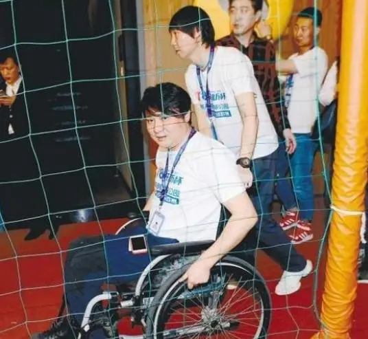 执教中超新, 他人, 三天打鱼两 执教中超新, 他人, 三天打鱼两