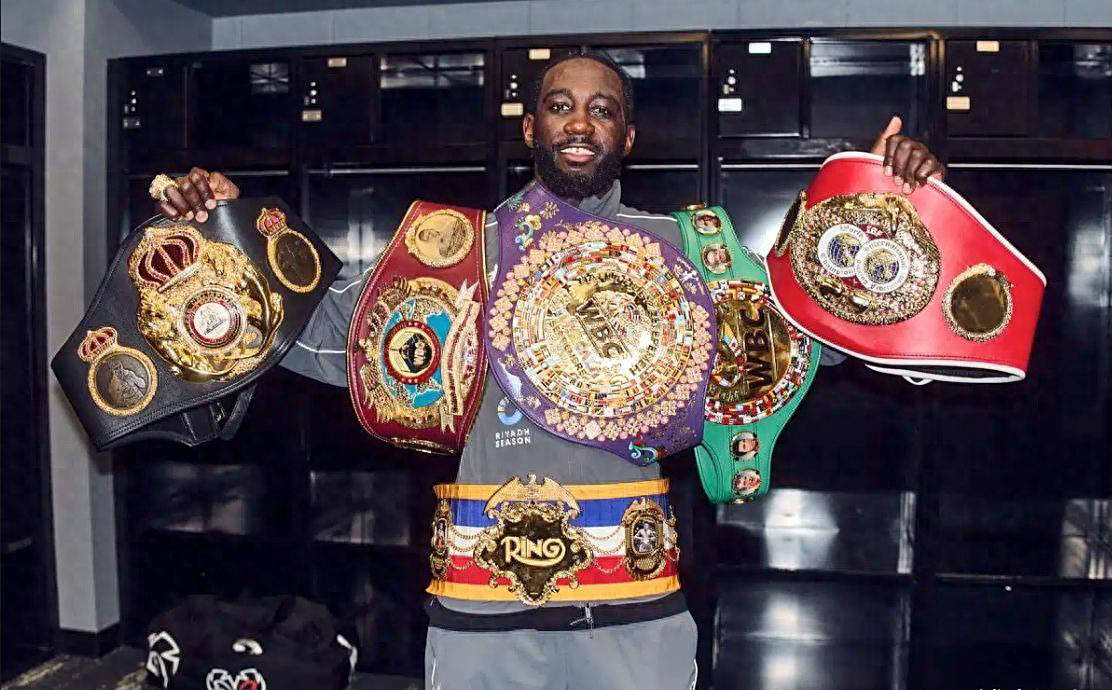 克劳福德用, 但与阿瓦雷, 生意 克劳福德用, 但与阿瓦雷, 生意